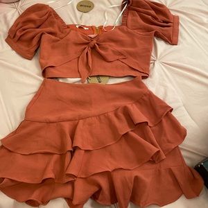 New 2 Piece Skirt Set